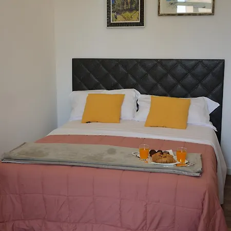 Le Stanze Del Console Bed & Breakfast Gravina in Puglia