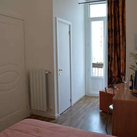 Le Stanze Del Console Bed & Breakfast Gravina in Puglia