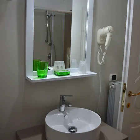 Le Stanze Del Console Bed & Breakfast 3*