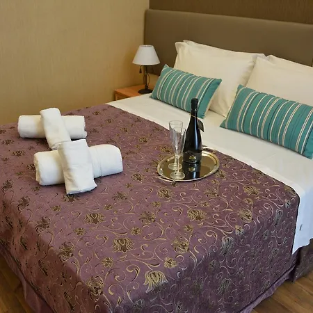 Le Stanze Del Console Bed & Breakfast 3*