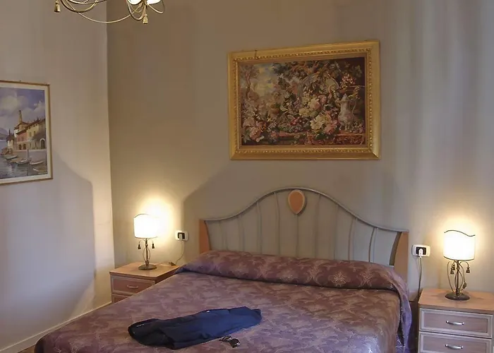 Le Stanze Del Console Oda ve Kahvaltı 3*